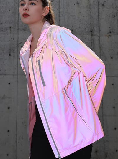 时尚夹克羽绒渐变新半岛官网